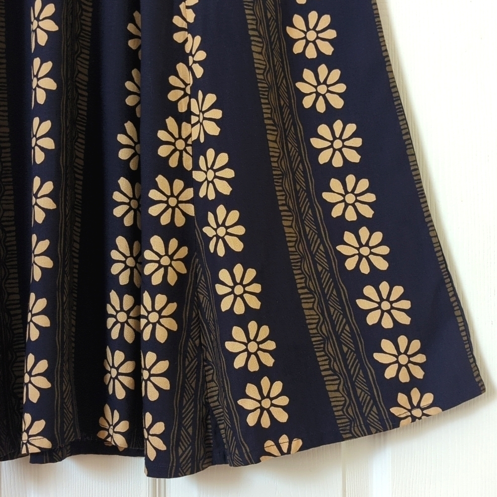 Passports of Pier 1 Imports 90s Vintage Bohemian Floral A-Line Midi Dress Navy S - Picture 8 of 11